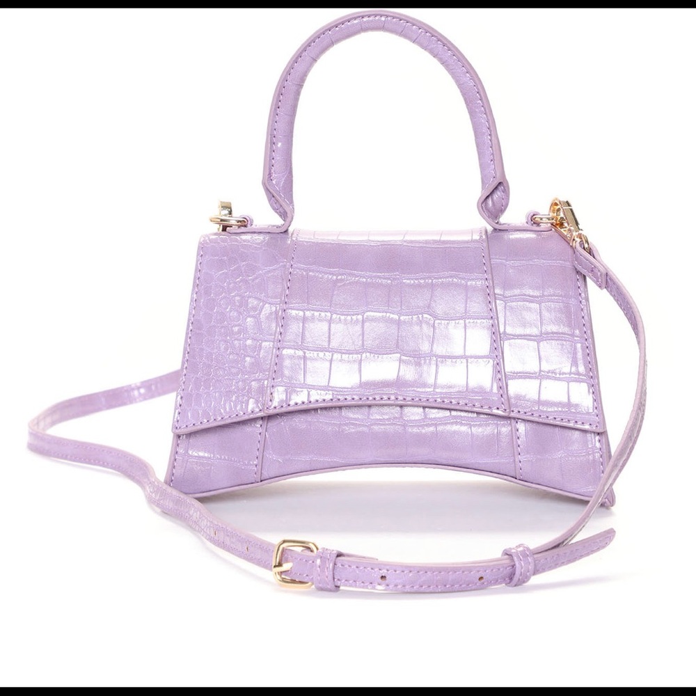 purple purse